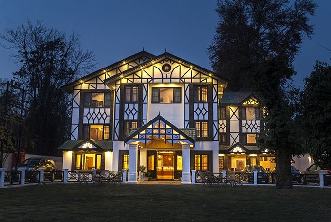 Lemon Tree Hotel Srinagar - Gallery 12