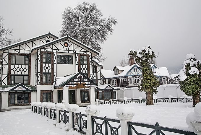 Lemon Tree Hotel Srinagar - Gallery 8