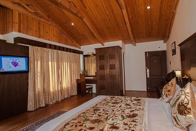 Lemon Tree Hotel Srinagar - Gallery 4
