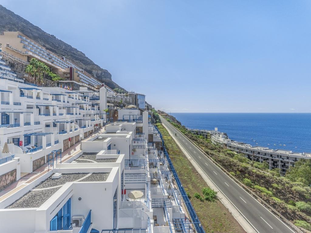Club Cala Blanca Canary Island