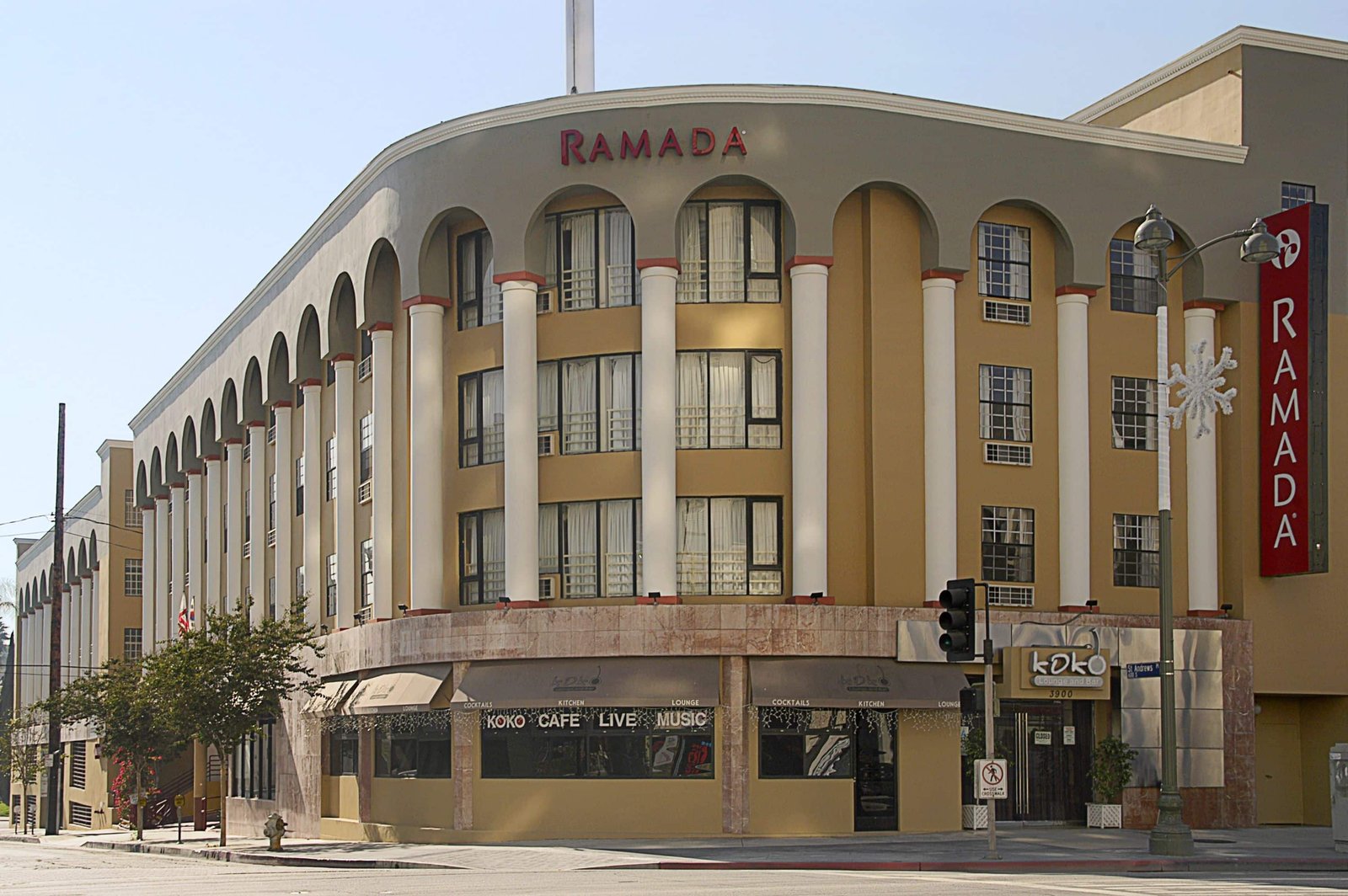 Ramada By Wyndham Los Angeles