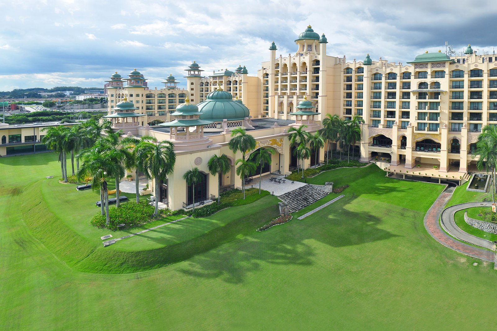Palace of The Golden Horses kaula Lumpur Malaysia